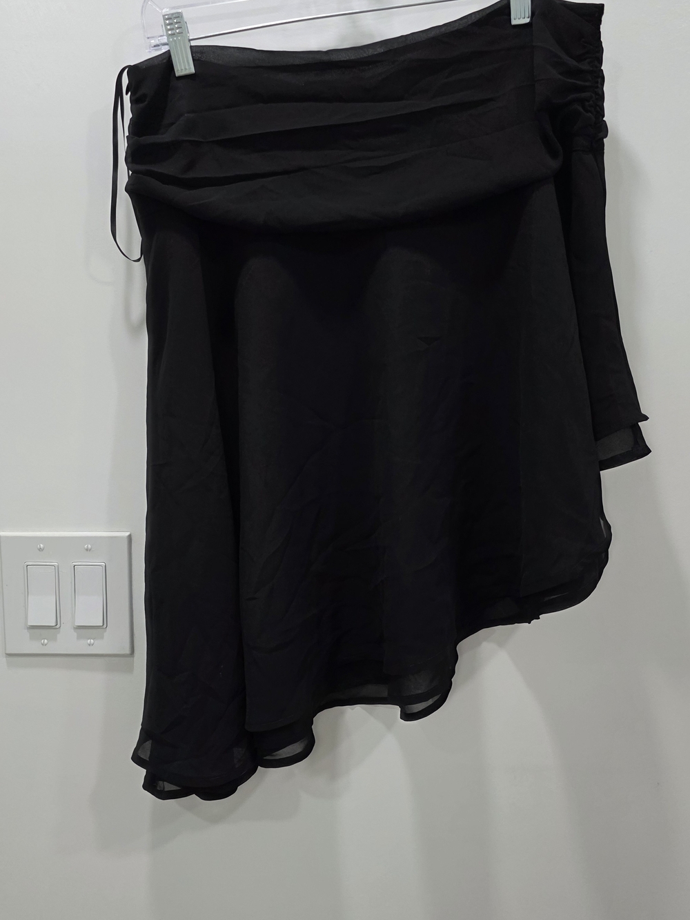 Princess Polly Black Asymmetric Layered Skirt - Picture 3 of 3